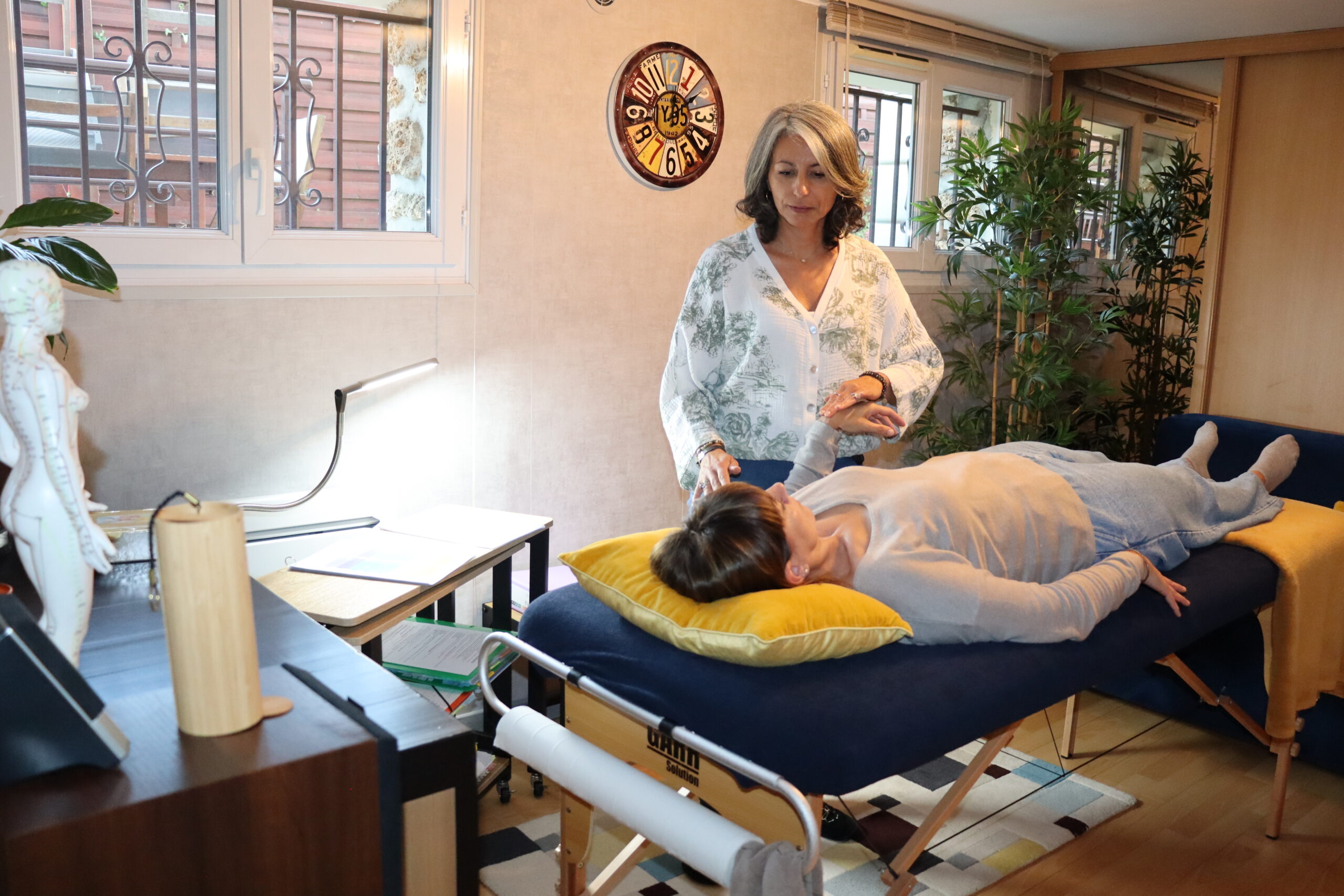 LA KINÉSIOLOGIE by Chantal CATALAO